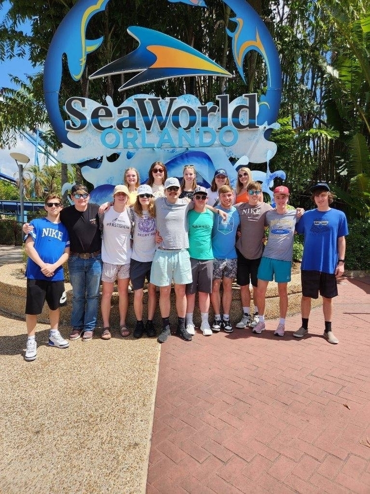 Seniors Return from Florida Trip Selby Area School